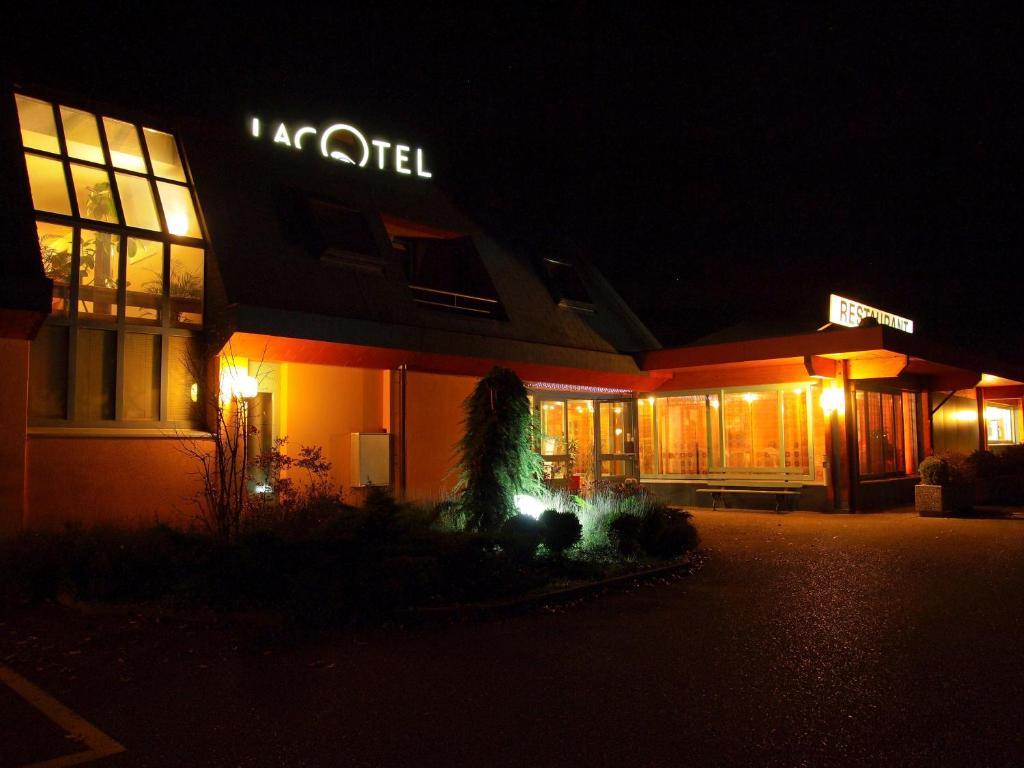 Hotel Lacotel Avenches Esterno foto